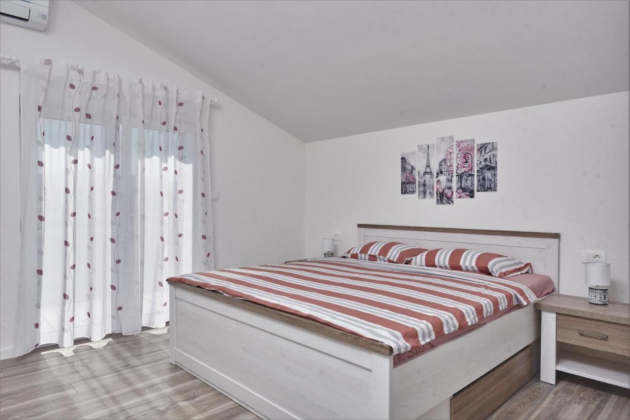 Apartments & Rooms Seaside Kaštela Εξωτερικό φωτογραφία