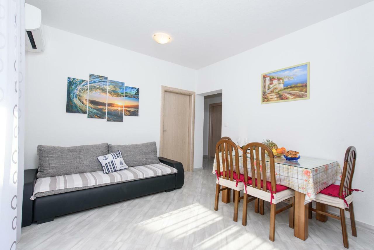 Apartments & Rooms Seaside Kaštela Εξωτερικό φωτογραφία