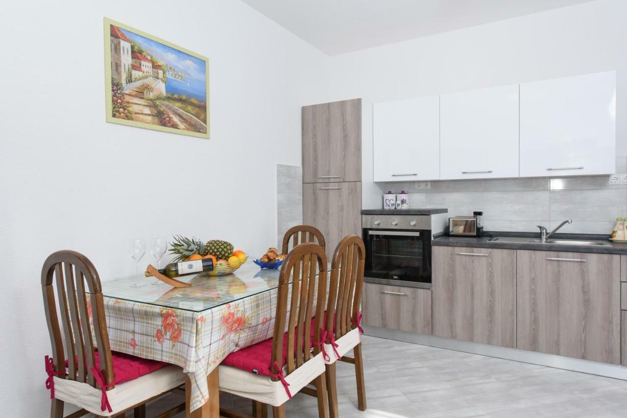 Apartments & Rooms Seaside Kaštela Εξωτερικό φωτογραφία